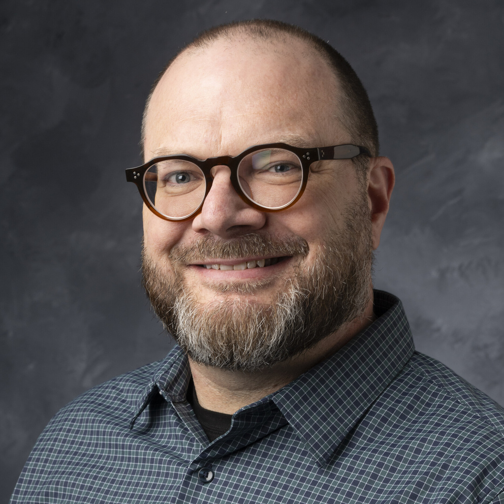 Headshot of Ben Lewis