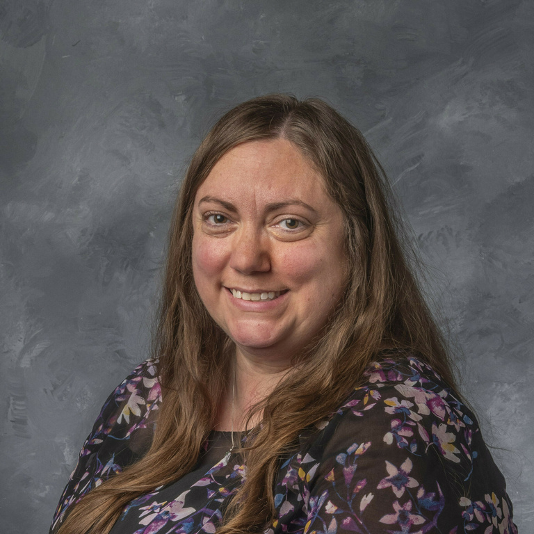 Maggie Blaisdell headshot